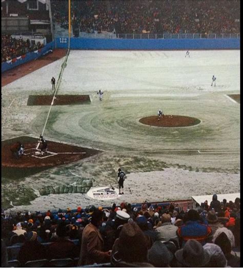 blue jays first game 1977